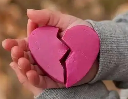 结合婚姻背叛上的疑问给出一些解答以及方法