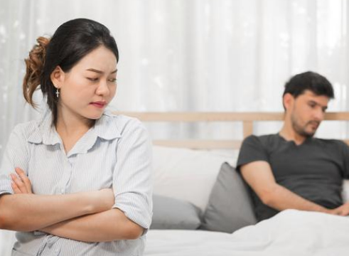 怀疑丈夫有外遇妻子如何调查取证并做出预判