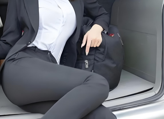 发现老婆有出轨迹象丈夫该怎么处理比较合适