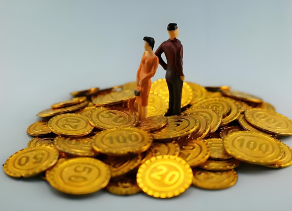 原配能否要求第三者退还属于夫妻共同的财产